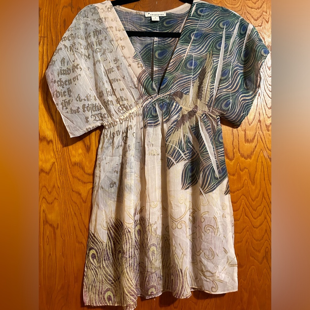 Vintage early 2000s sheer tunic like top